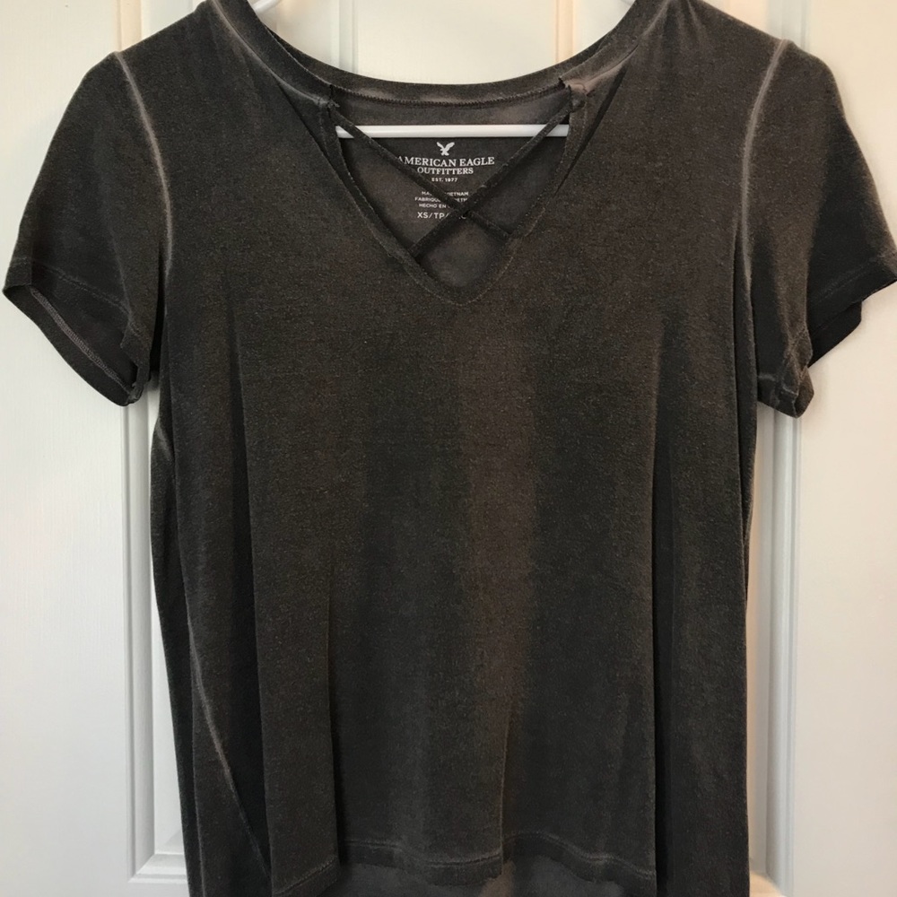 AE CAGE FRONT T-SHIRT